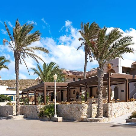 Oasis Hotel Prasonisi Exterior photo